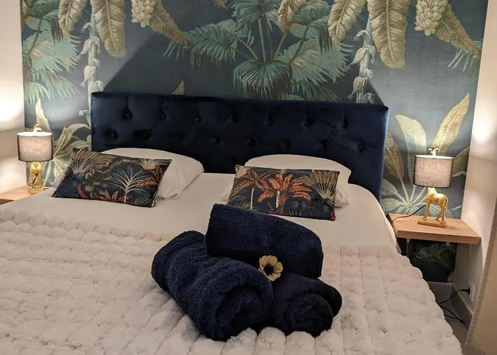 Appartement Cosy Au Calme A Cote Du Zoo Avec Balcon Et Parking Securise